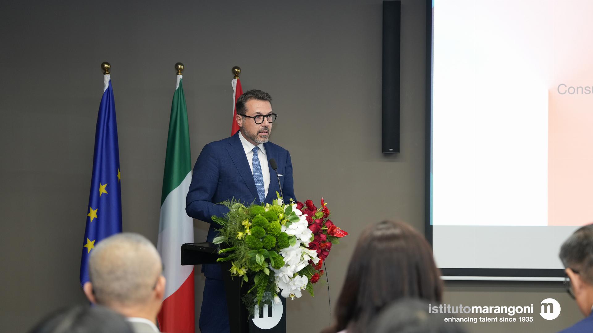 Il Console Generale d’Italia a Canton, Valerio De Parolis